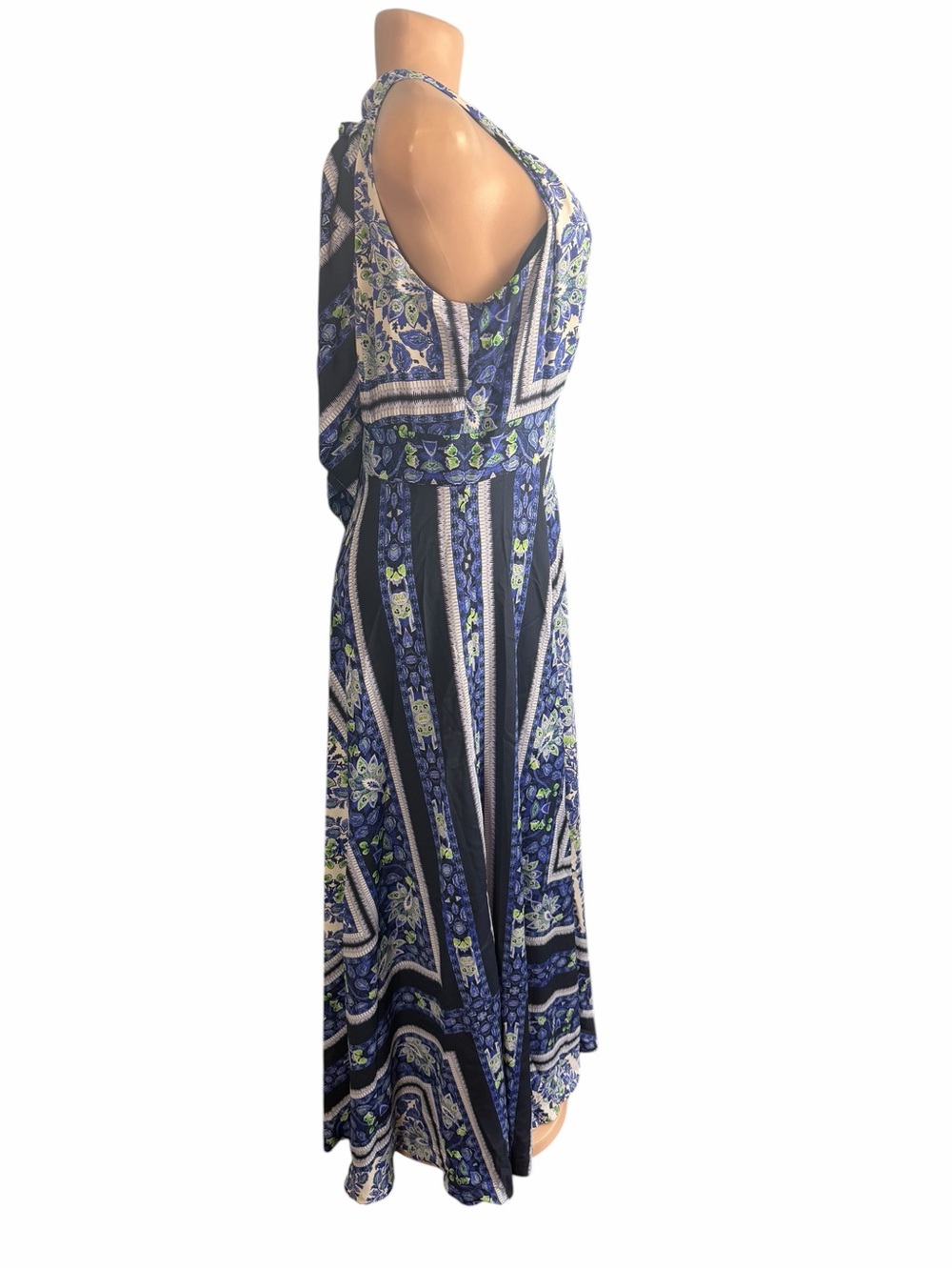 Eliza J Scarf Print Navy and White Floral Halter Maxi Dress - Picture 6 of 10